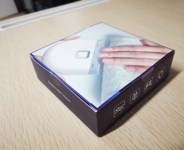 Elektrische Nagelknipper met LED-licht en Polijstmachine